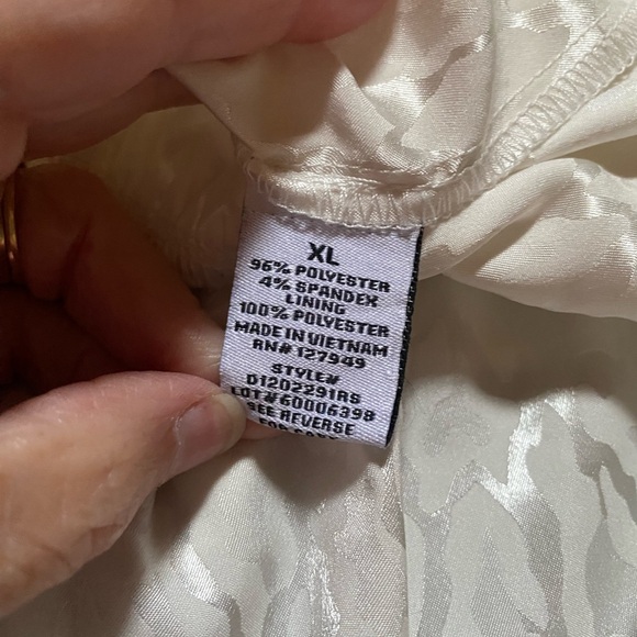 🔥Emma & Michelle | Sleeveless Smock Waist Dress🔥 NWOT - Picture 10 of 13